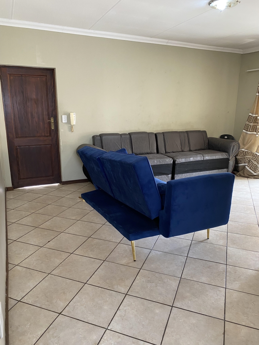 1 Bedroom Property for Sale in Bergsig North West